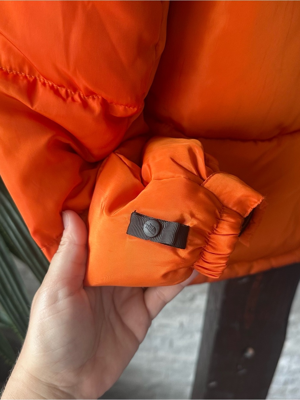 The North Face Orange and Black Retro 700 Down Fill Nuptse Puffer Jacket Size M - Picture 11 of 12